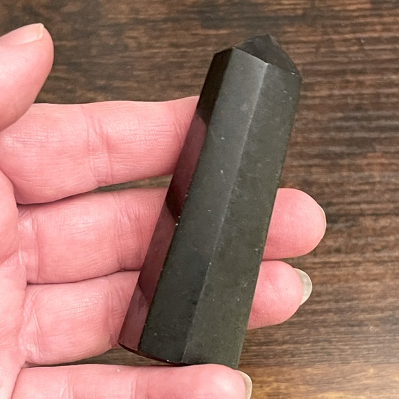 Genuine black tourmaline PROTECTION towers - Picture 3 of 6